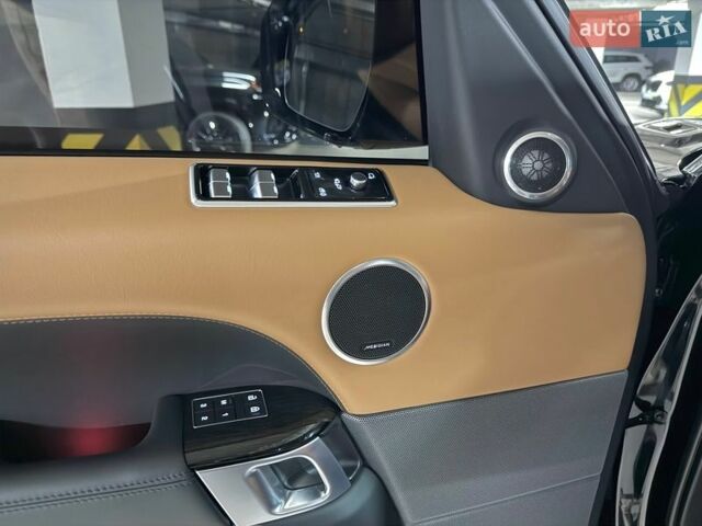 Чорний Ленд Ровер Range Rover Sport, об'ємом двигуна 2.3 л та пробігом 39 тис. км за 81000 $, фото 17 на Automoto.ua