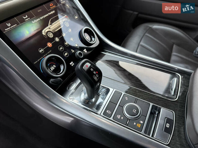 Черный Ленд Ровер Рендж Ровер Спорт, объемом двигателя 3 л и пробегом 102 тыс. км за 49900 $, фото 38 на Automoto.ua