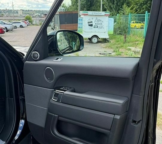 Чорний Ленд Ровер Range Rover Sport, об'ємом двигуна 3 л та пробігом 47 тис. км за 53000 $, фото 20 на Automoto.ua