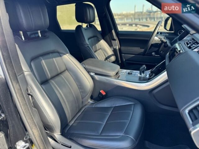 Чорний Ленд Ровер Range Rover Sport, об'ємом двигуна 3 л та пробігом 102 тис. км за 44600 $, фото 24 на Automoto.ua