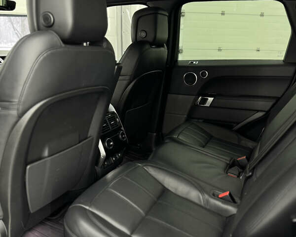 Черный Ленд Ровер Рендж Ровер Спорт, объемом двигателя 3 л и пробегом 65 тыс. км за 54500 $, фото 11 на Automoto.ua