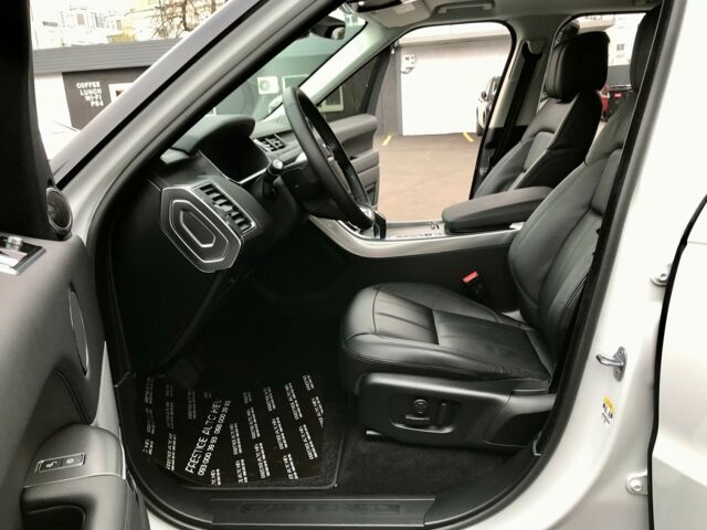 Чорний Ленд Ровер Range Rover Sport, об'ємом двигуна 3 л та пробігом 5 тис. км за 91000 $, фото 46 на Automoto.ua