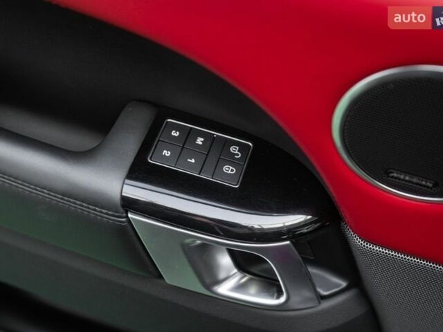 Чорний Ленд Ровер Range Rover Sport, об'ємом двигуна 3 л та пробігом 30 тис. км за 68900 $, фото 37 на Automoto.ua