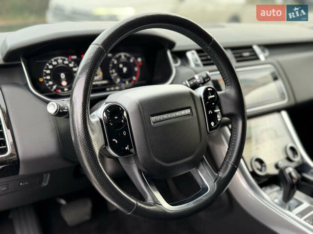 Черный Ленд Ровер Рендж Ровер Спорт, объемом двигателя 2.99 л и пробегом 135 тыс. км за 48900 $, фото 13 на Automoto.ua