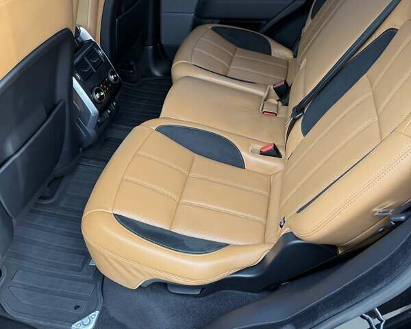 Черный Ленд Ровер Рендж Ровер Спорт, объемом двигателя 2.99 л и пробегом 37 тыс. км за 85000 $, фото 9 на Automoto.ua