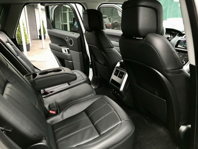 Чорний Ленд Ровер Range Rover Sport, об'ємом двигуна 3 л та пробігом 5 тис. км за 91000 $, фото 59 на Automoto.ua