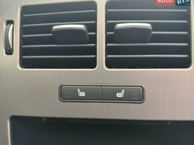 Черный Ленд Ровер Рендж Ровер Спорт, объемом двигателя 3 л и пробегом 81 тыс. км за 50000 $, фото 21 на Automoto.ua