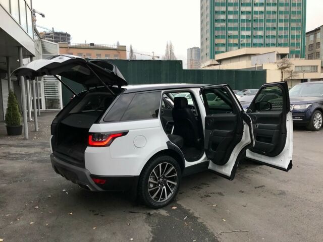 Чорний Ленд Ровер Range Rover Sport, об'ємом двигуна 3 л та пробігом 5 тис. км за 91000 $, фото 40 на Automoto.ua