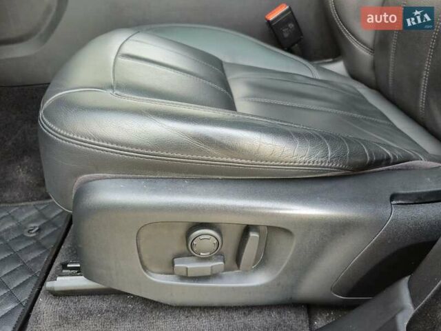 Черный Ленд Ровер Рендж Ровер Спорт, объемом двигателя 2.99 л и пробегом 102 тыс. км за 61900 $, фото 17 на Automoto.ua