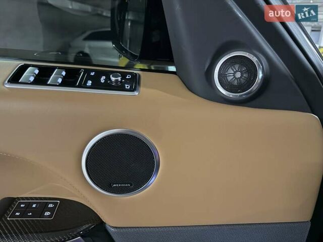 Черный Ленд Ровер Рендж Ровер Спорт, объемом двигателя 5 л и пробегом 82 тыс. км за 79000 $, фото 23 на Automoto.ua