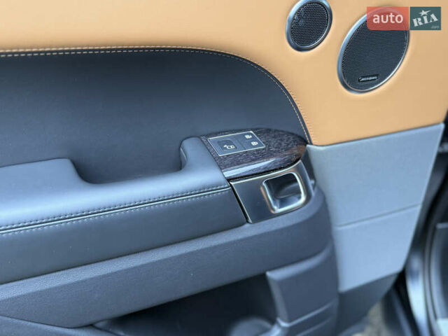 Чорний Ленд Ровер Range Rover Sport, об'ємом двигуна 3 л та пробігом 78 тис. км за 75000 $, фото 21 на Automoto.ua