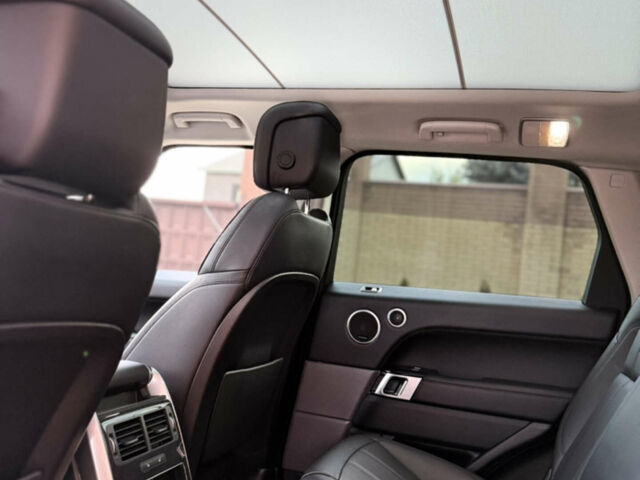 Чорний Ленд Ровер Range Rover Sport, об'ємом двигуна 2.99 л та пробігом 103 тис. км за 58500 $, фото 10 на Automoto.ua