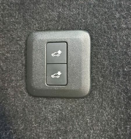 Черный Ленд Ровер Рендж Ровер Спорт, объемом двигателя 3 л и пробегом 138 тыс. км за 69000 $, фото 24 на Automoto.ua