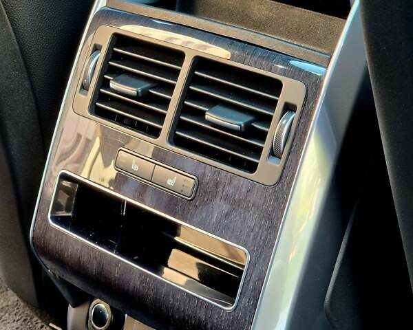 Чорний Ленд Ровер Range Rover Sport, об'ємом двигуна 3 л та пробігом 68 тис. км за 67500 $, фото 17 на Automoto.ua