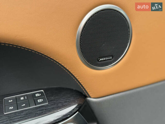 Чорний Ленд Ровер Range Rover Sport, об'ємом двигуна 3 л та пробігом 78 тис. км за 75000 $, фото 16 на Automoto.ua