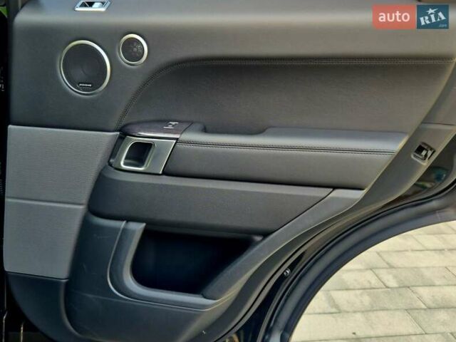 Чорний Ленд Ровер Range Rover Sport, об'ємом двигуна 3 л та пробігом 68 тис. км за 67500 $, фото 16 на Automoto.ua