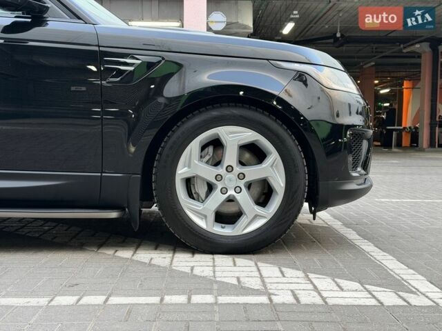 Чорний Ленд Ровер Range Rover Sport, об'ємом двигуна 3 л та пробігом 105 тис. км за 60000 $, фото 10 на Automoto.ua