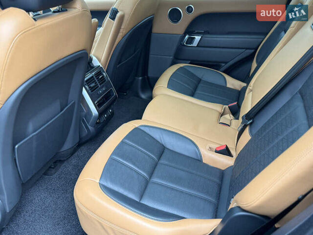 Чорний Ленд Ровер Range Rover Sport, об'ємом двигуна 3 л та пробігом 78 тис. км за 75000 $, фото 19 на Automoto.ua
