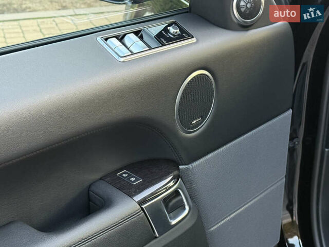 Черный Ленд Ровер Рендж Ровер Спорт, объемом двигателя 3 л и пробегом 89 тыс. км за 62000 $, фото 35 на Automoto.ua