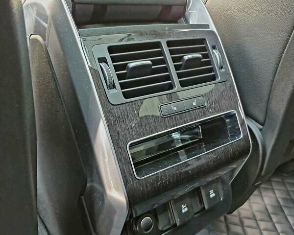 Черный Ленд Ровер Рендж Ровер Спорт, объемом двигателя 2.99 л и пробегом 102 тыс. км за 61900 $, фото 19 на Automoto.ua