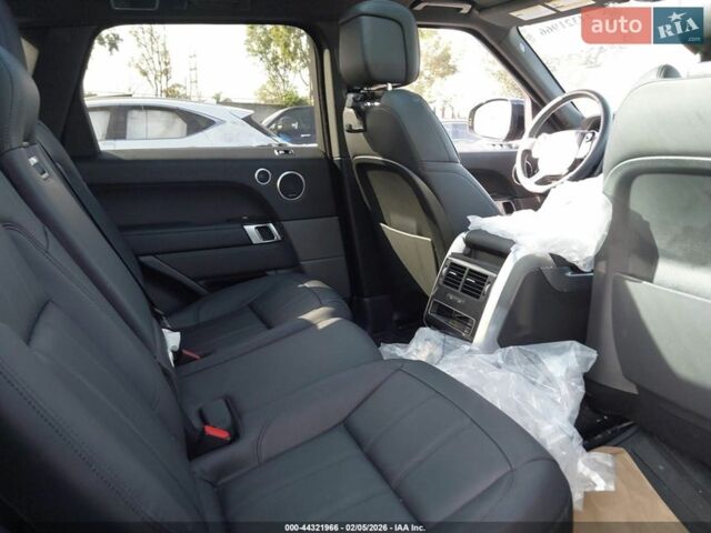 Чорний Ленд Ровер Range Rover Sport, об'ємом двигуна 3 л та пробігом 30 тис. км за 36000 $, фото 6 на Automoto.ua