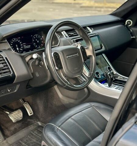Черный Ленд Ровер Рендж Ровер Спорт, объемом двигателя 3 л и пробегом 138 тыс. км за 69000 $, фото 29 на Automoto.ua