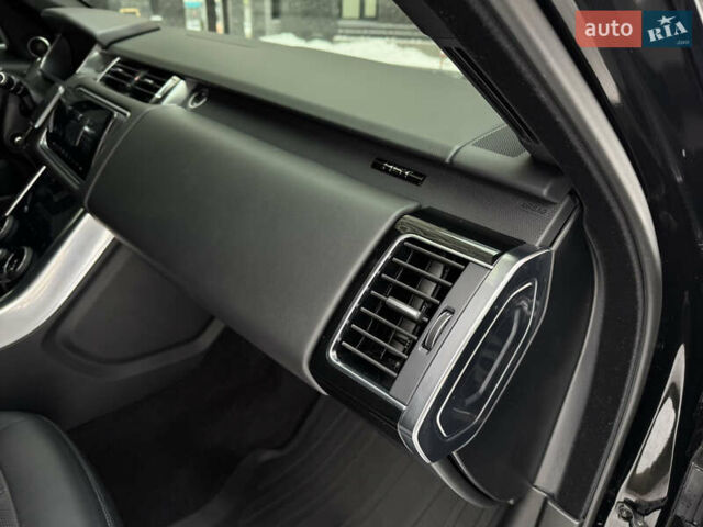 Чорний Ленд Ровер Range Rover Sport, об'ємом двигуна 3 л та пробігом 64 тис. км за 71000 $, фото 52 на Automoto.ua