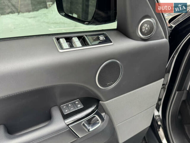 Чорний Ленд Ровер Range Rover Sport, об'ємом двигуна 3 л та пробігом 64 тис. км за 71000 $, фото 25 на Automoto.ua