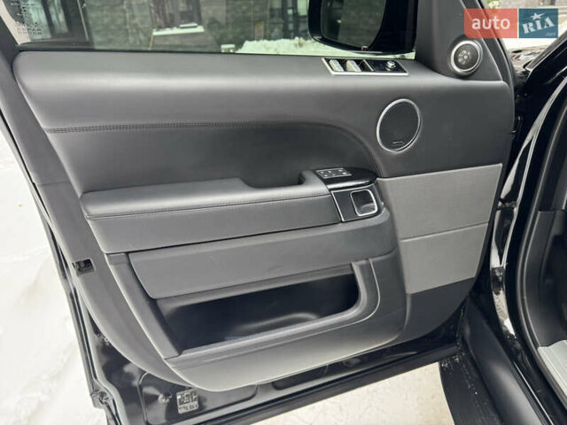 Чорний Ленд Ровер Range Rover Sport, об'ємом двигуна 3 л та пробігом 64 тис. км за 71000 $, фото 24 на Automoto.ua