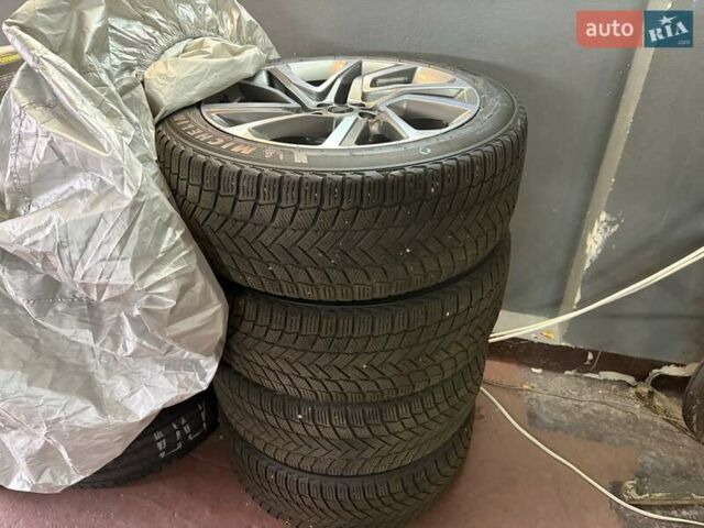 Чорний Ленд Ровер Range Rover Sport, об'ємом двигуна 3 л та пробігом 94 тис. км за 77900 $, фото 9 на Automoto.ua