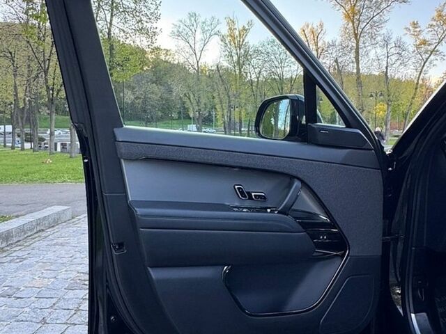 Чорний Ленд Ровер Range Rover Sport, об'ємом двигуна 3 л та пробігом 148 тис. км за 93333 $, фото 73 на Automoto.ua