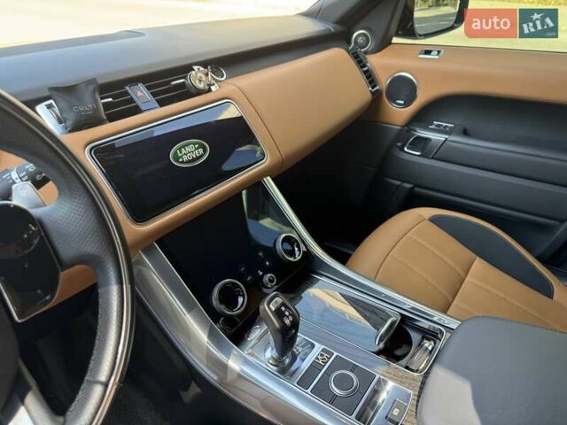 Чорний Ленд Ровер Range Rover Sport, об'ємом двигуна 3 л та пробігом 94 тис. км за 77900 $, фото 6 на Automoto.ua