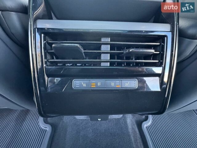 Чорний Ленд Ровер Range Rover Sport, об'ємом двигуна 3 л та пробігом 148 тис. км за 93333 $, фото 192 на Automoto.ua