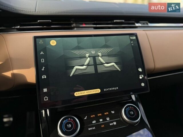 Черный Ленд Ровер Рендж Ровер Спорт, объемом двигателя 3 л и пробегом 19 тыс. км за 127900 $, фото 58 на Automoto.ua