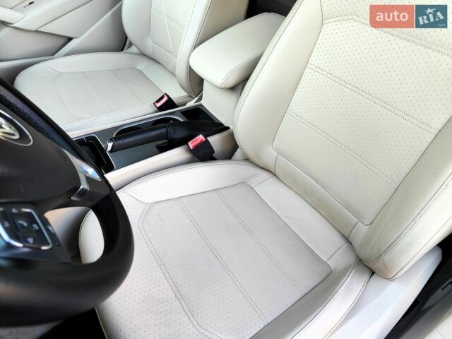 Чорний Ленд Ровер Range Rover Sport, об'ємом двигуна 3 л та пробігом 39 тис. км за 123222 $, фото 144 на Automoto.ua