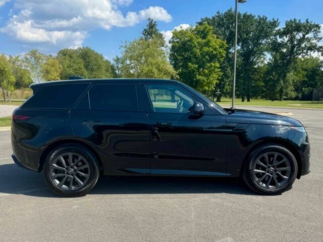 Черный Ленд Ровер Рендж Ровер Спорт, объемом двигателя 3 л и пробегом 23 тыс. км за 37000 $, фото 3 на Automoto.ua