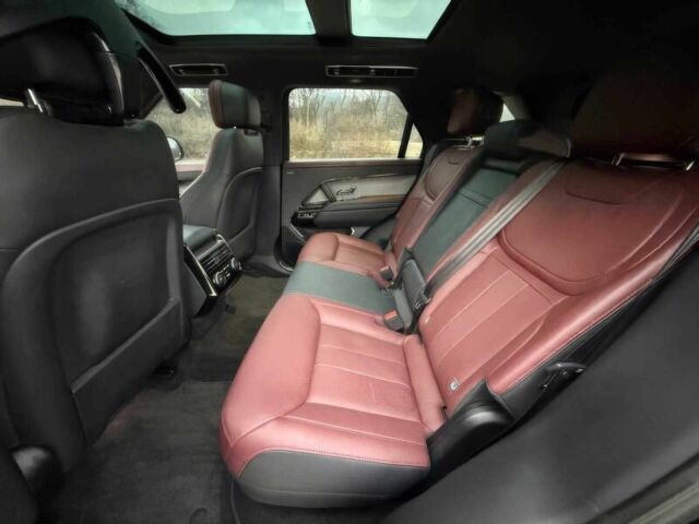 Чорний Ленд Ровер Range Rover Sport, об'ємом двигуна 3 л та пробігом 11 тис. км за 28000 $, фото 17 на Automoto.ua