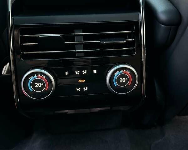 Черный Ленд Ровер Рендж Ровер Спорт, объемом двигателя 3 л и пробегом 20 тыс. км за 144000 $, фото 13 на Automoto.ua