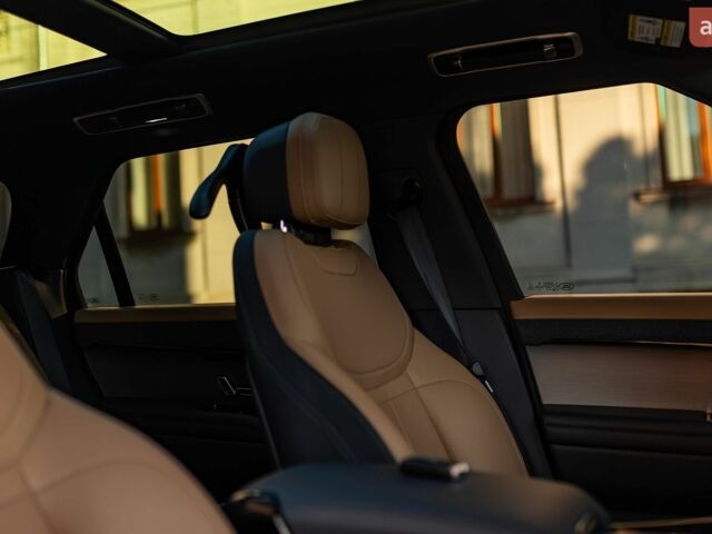 Чорний Ленд Ровер Range Rover Sport, об'ємом двигуна 3 л та пробігом 30 тис. км за 98999 $, фото 98 на Automoto.ua