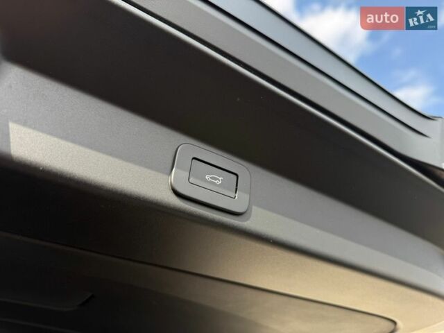 Черный Ленд Ровер Рендж Ровер Спорт, объемом двигателя 3 л и пробегом 19 тыс. км за 127900 $, фото 82 на Automoto.ua