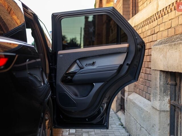 Чорний Ленд Ровер Range Rover Sport, об'ємом двигуна 3 л та пробігом 30 тис. км за 98999 $, фото 48 на Automoto.ua