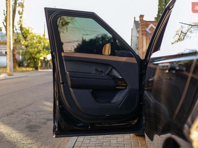 Чорний Ленд Ровер Range Rover Sport, об'ємом двигуна 3 л та пробігом 30 тис. км за 98999 $, фото 68 на Automoto.ua