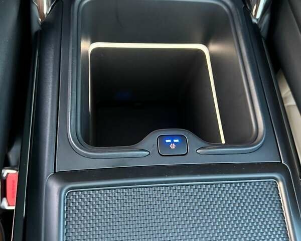 Черный Ленд Ровер Рендж Ровер Спорт, объемом двигателя 3 л и пробегом 20 тыс. км за 144000 $, фото 16 на Automoto.ua