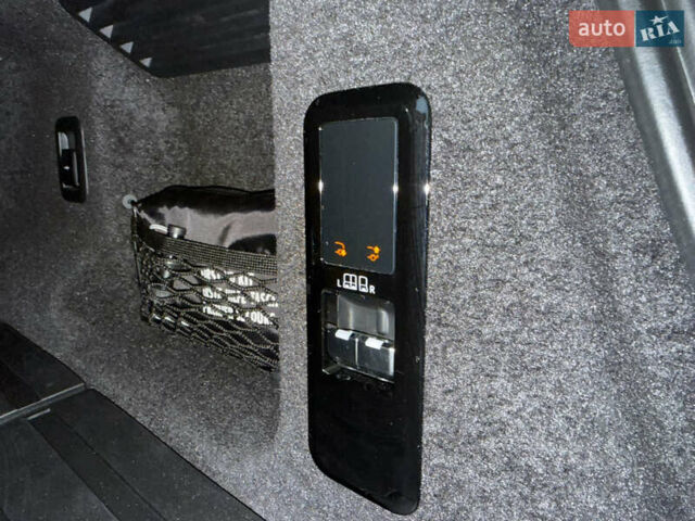 Чорний Ленд Ровер Range Rover Sport, об'ємом двигуна 3 л та пробігом 18 тис. км за 129000 $, фото 30 на Automoto.ua