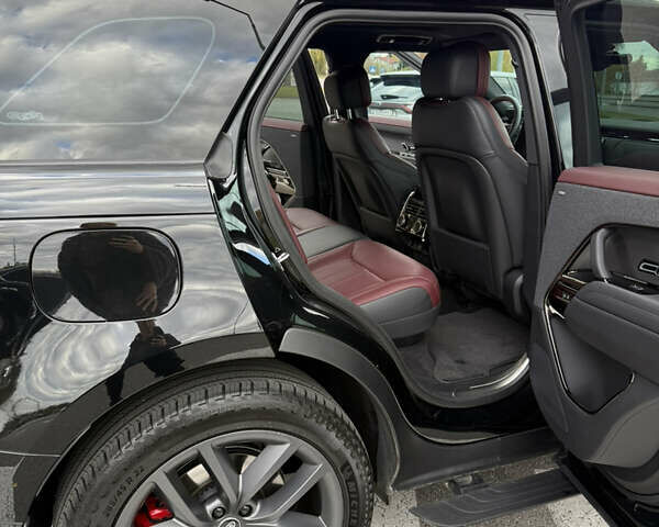 Ленд Ровер Рендж Ровер Спорт 2024 в Виннице на Automoto.ua Черный Ленд Ровер Рендж Ровер Спорт, объемом двигателя 3 л и пробегом 13 тыс. км за 145000 $, фото 7 на Automoto.ua