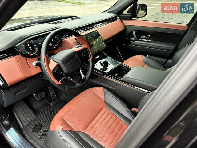 Черный Ленд Ровер Рендж Ровер Спорт, объемом двигателя 4.39 л и пробегом 11 тыс. км за 250000 $, фото 9 на Automoto.ua