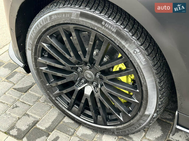 Черный Ленд Ровер Рендж Ровер Спорт, объемом двигателя 4.39 л и пробегом 11 тыс. км за 250000 $, фото 23 на Automoto.ua