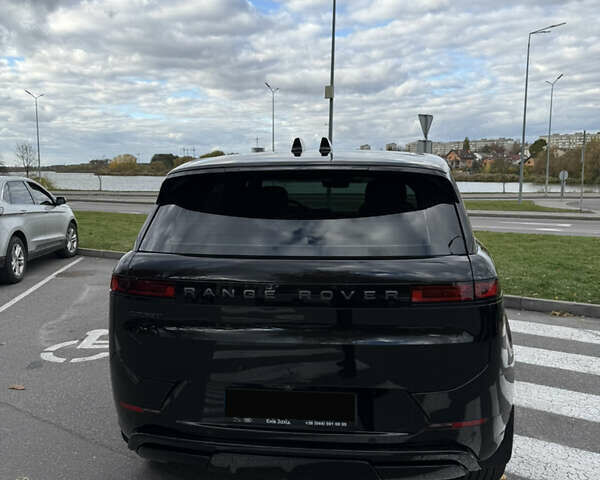 Ленд Ровер Рендж Ровер Спорт 2024 в Виннице на Automoto.ua Черный Ленд Ровер Рендж Ровер Спорт, объемом двигателя 3 л и пробегом 13 тыс. км за 145000 $, фото 4 на Automoto.ua
