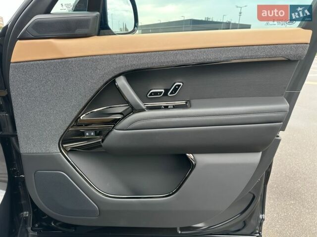 Чорний Ленд Ровер Range Rover Sport, об'ємом двигуна 4.39 л та пробігом 25 тис. км за 163611 $, фото 29 на Automoto.ua