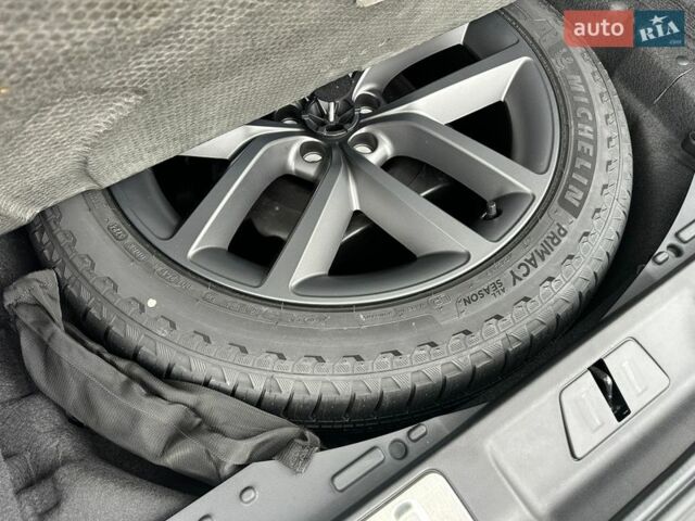Чорний Ленд Ровер Range Rover Sport, об'ємом двигуна 4.39 л та пробігом 25 тис. км за 163611 $, фото 33 на Automoto.ua
